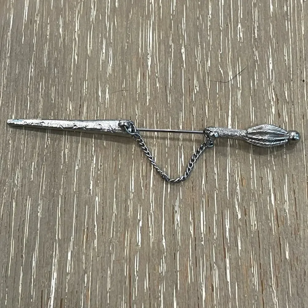 Vintage silver brooch